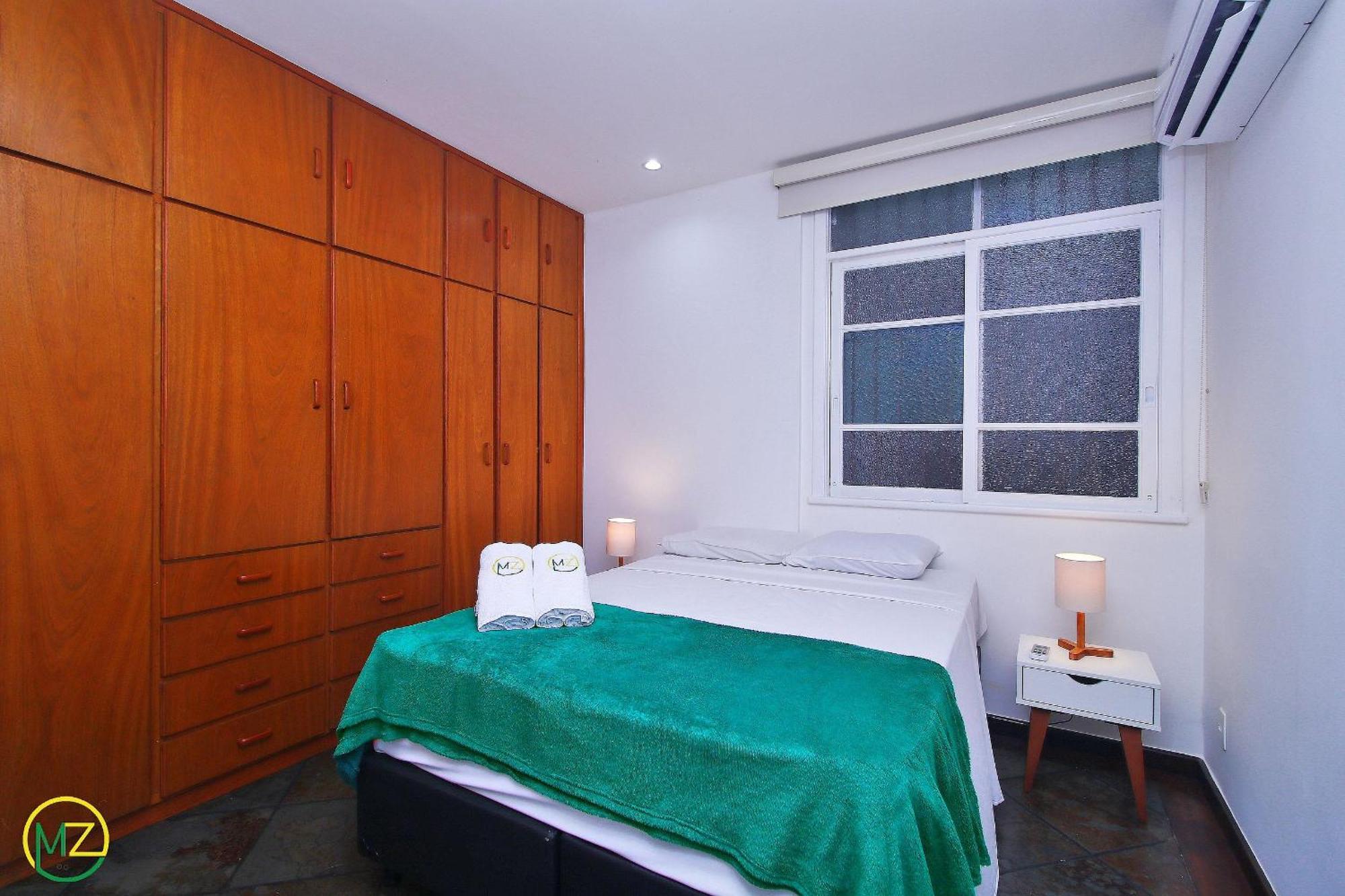 Apartment Lindo Sala E Quarto, Pe Na Areia Em Ipanema